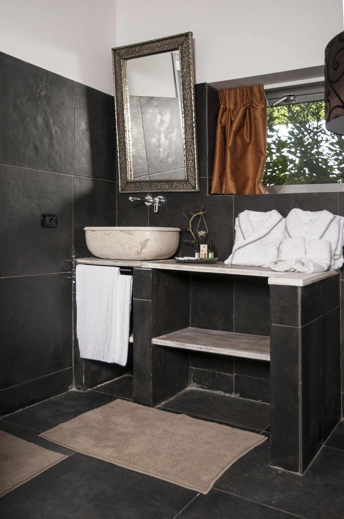 Seven Maze Charming House Bed and Breakfast Bari Buitenkant foto